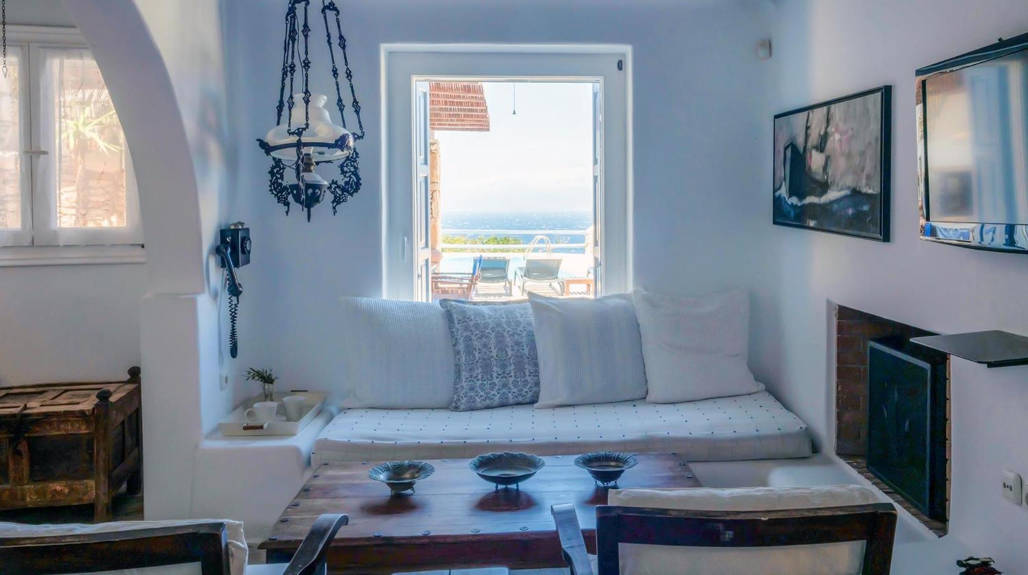 Omnia Villa